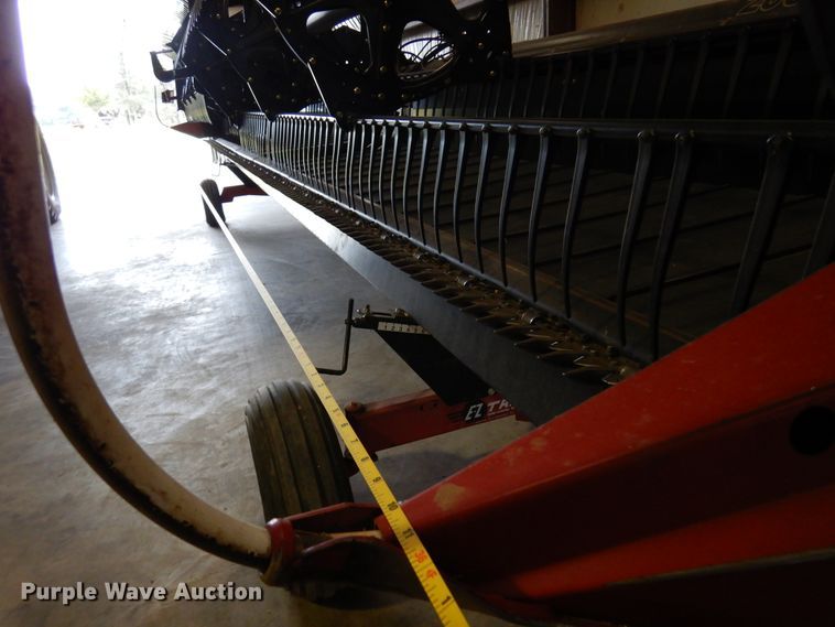 image for item JT9454 2007 Case IH 2062  flex draper head