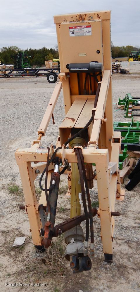 image for item JT9475 Belltec TM-48  post hole auger