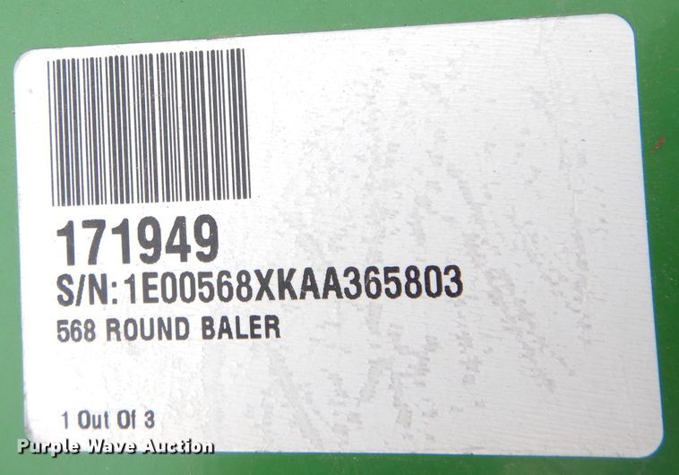 image for item KA9643 2010 John Deere 568  round baler