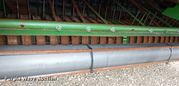 image for item KA9721 2015 John Deere 569 Premium  round baler