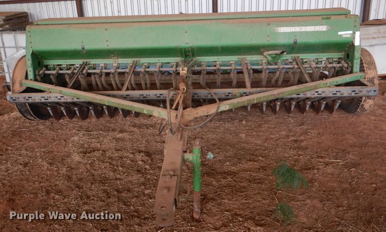 image for item KQ9628 John Deere 450  grain drill