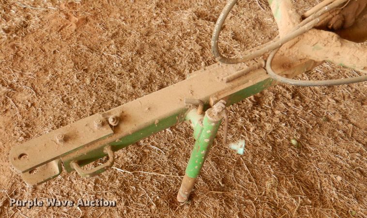 image for item KQ9628 John Deere 450  grain drill