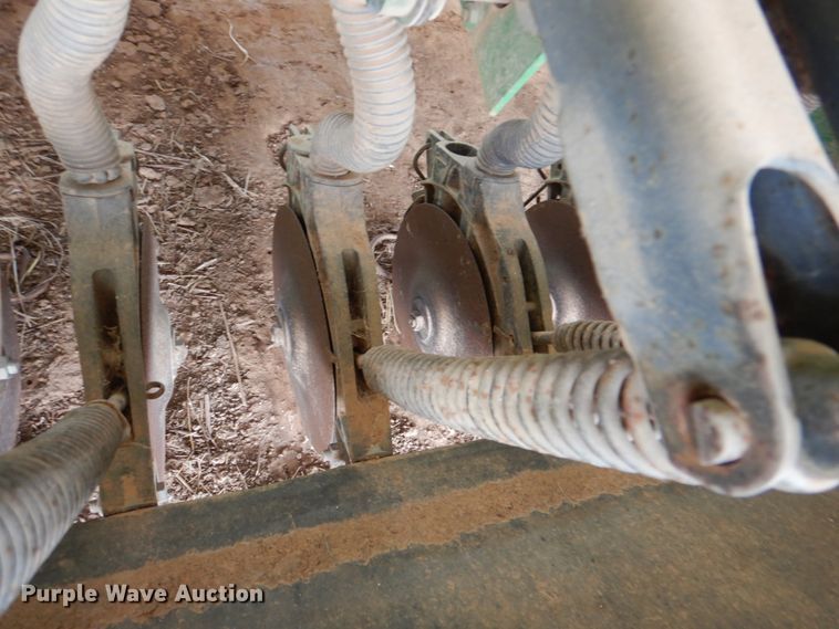 image for item KQ9628 John Deere 450  grain drill