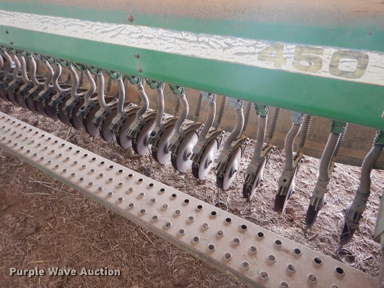image for item KQ9628 John Deere 450  grain drill