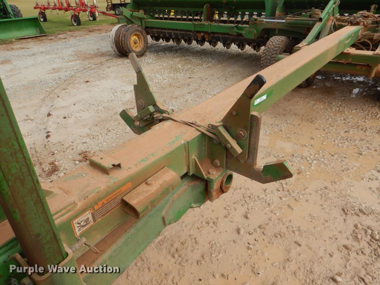 image for item KQ9631 John Deere 455  grain drill