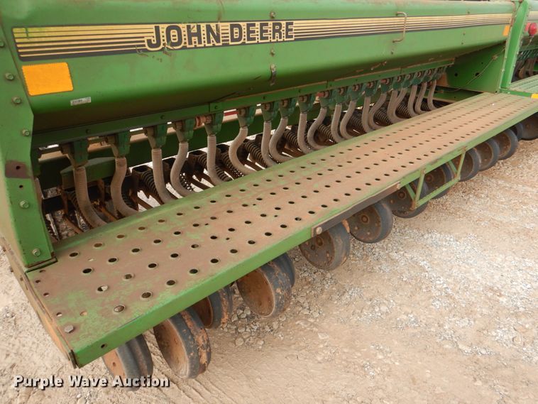 image for item KQ9631 John Deere 455  grain drill