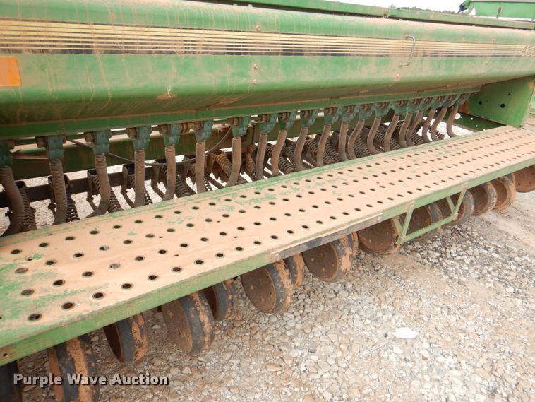 image for item KQ9631 John Deere 455  grain drill