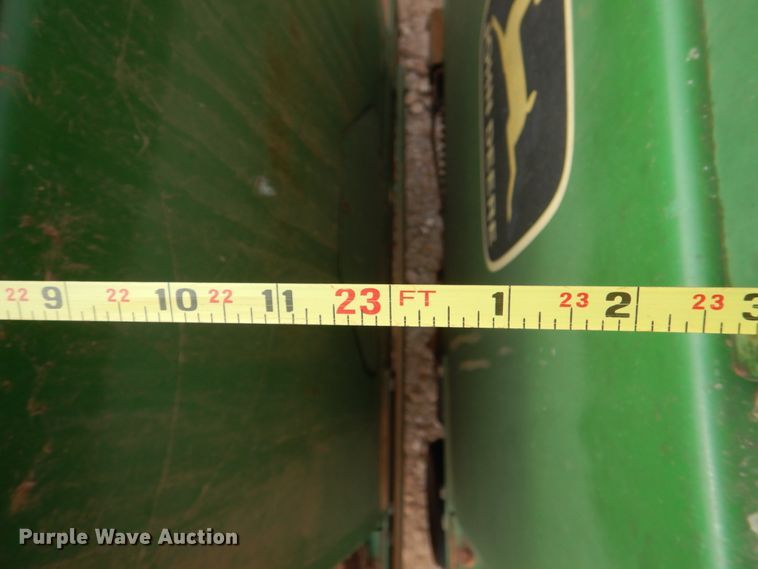 image for item KQ9631 John Deere 455  grain drill