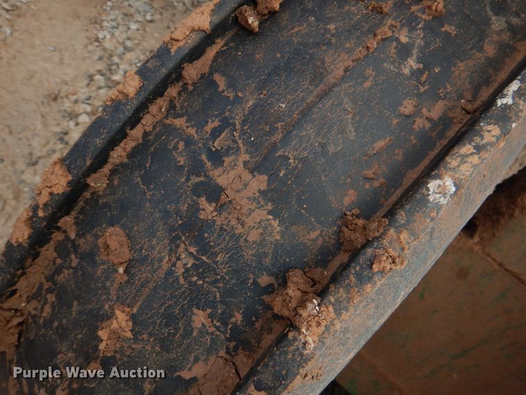 image for item KQ9631 John Deere 455  grain drill