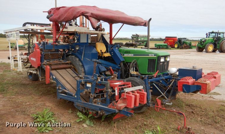 image for item KQ9632 Brouwer 1570 Stack IT  sod harvester