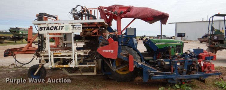 image for item KQ9632 Brouwer 1570 Stack IT  sod harvester