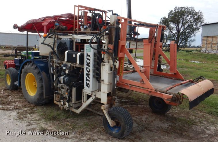 image for item KQ9632 Brouwer 1570 Stack IT  sod harvester