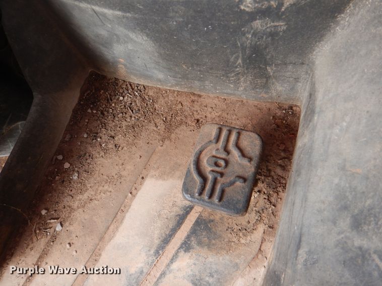 image for item KQ9632 Brouwer 1570 Stack IT  sod harvester