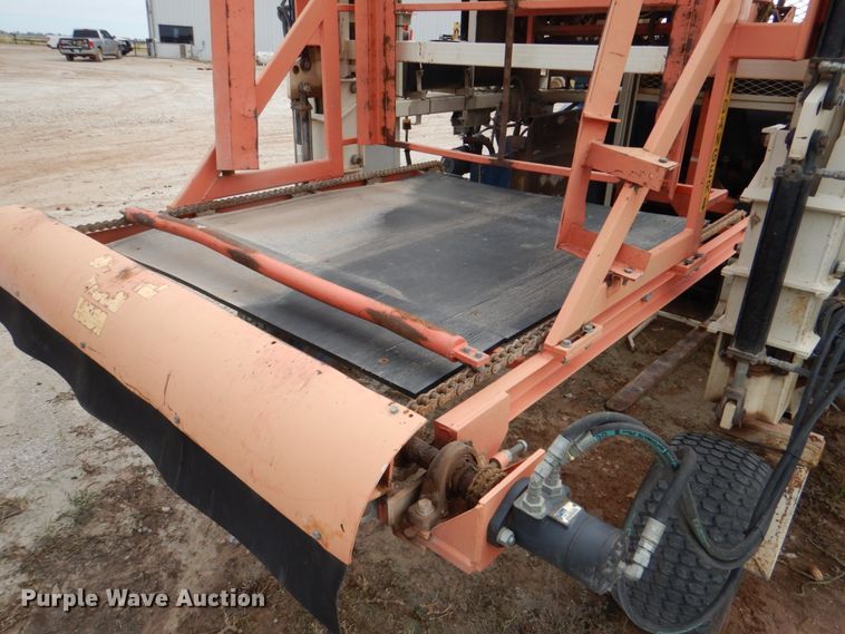 image for item KQ9632 Brouwer 1570 Stack IT  sod harvester