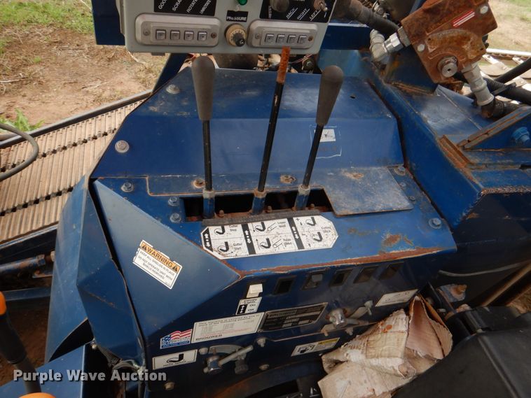 image for item KQ9632 Brouwer 1570 Stack IT  sod harvester