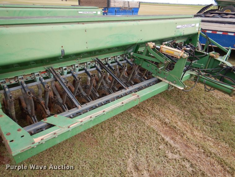 image for item KQ9638 John Deere 450  grain drill