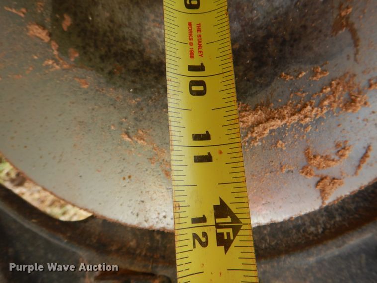 image for item KQ9638 John Deere 450  grain drill