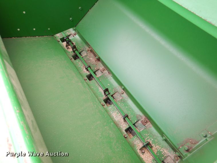 image for item KQ9638 John Deere 450  grain drill