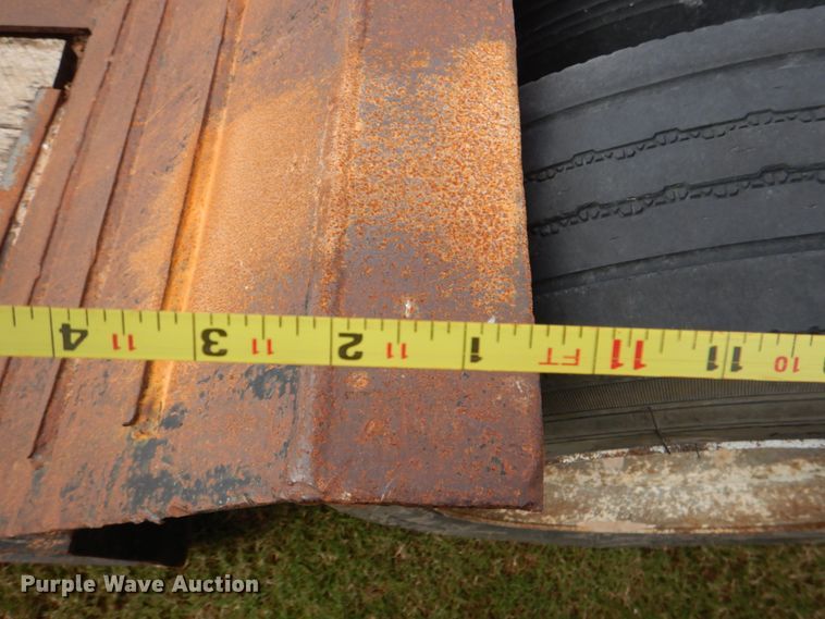 image for item KQ9641 1988 Trail King 1551-4500  lowboy equipment trailer