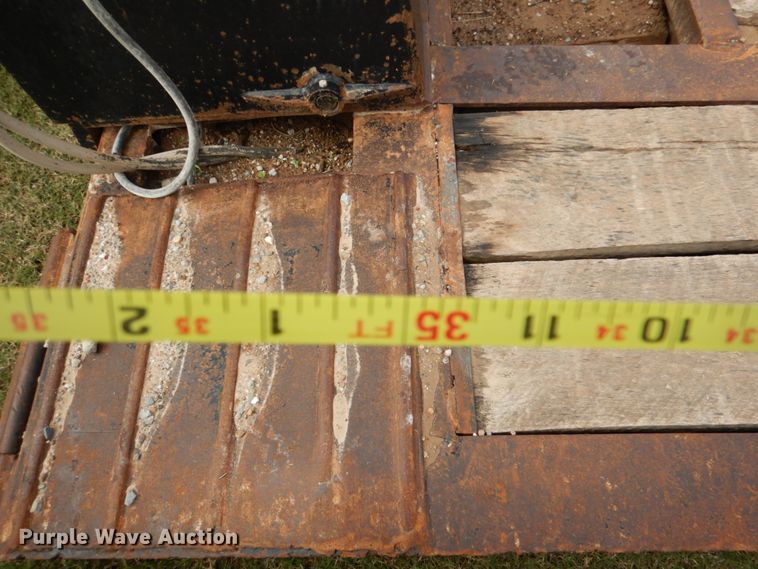 image for item KQ9641 1988 Trail King 1551-4500  lowboy equipment trailer