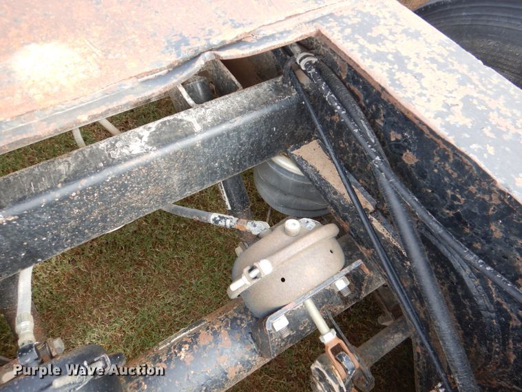 image for item KQ9641 1988 Trail King 1551-4500  lowboy equipment trailer