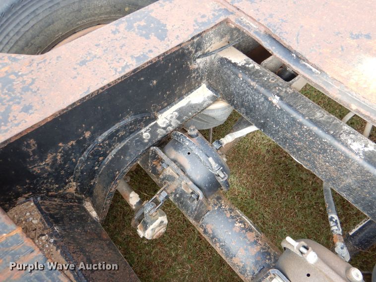 image for item KQ9641 1988 Trail King 1551-4500  lowboy equipment trailer