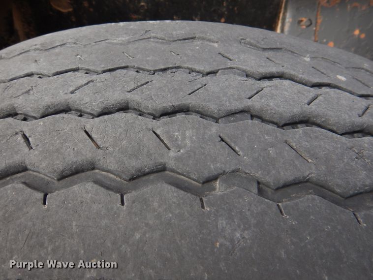 image for item KQ9641 1988 Trail King 1551-4500  lowboy equipment trailer