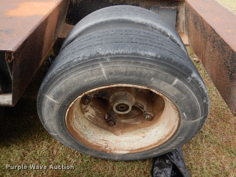 image for item KQ9641 1988 Trail King 1551-4500  lowboy equipment trailer