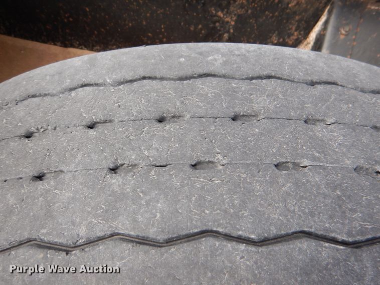 image for item KQ9641 1988 Trail King 1551-4500  lowboy equipment trailer