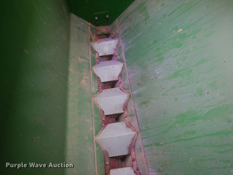 image for item KQ9644 Land Pride PS25-120  seeder