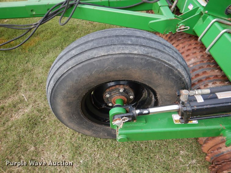 image for item KQ9644 Land Pride PS25-120  seeder