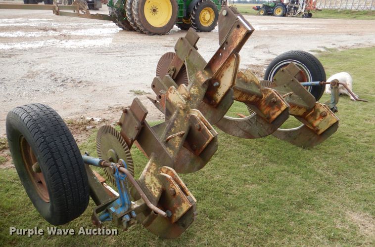 image for item KQ9645 V-ripper