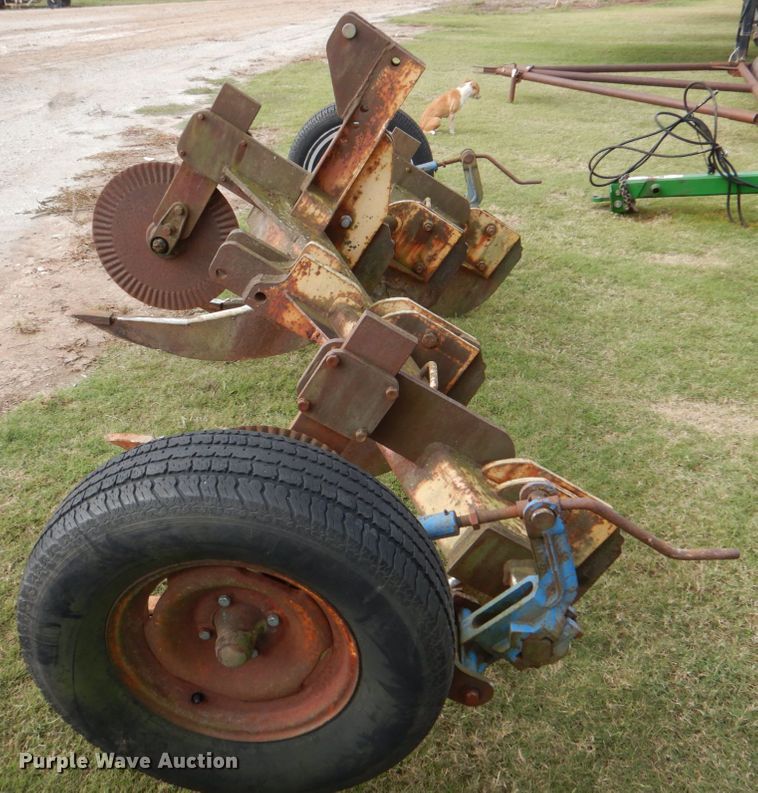 image for item KQ9645 V-ripper