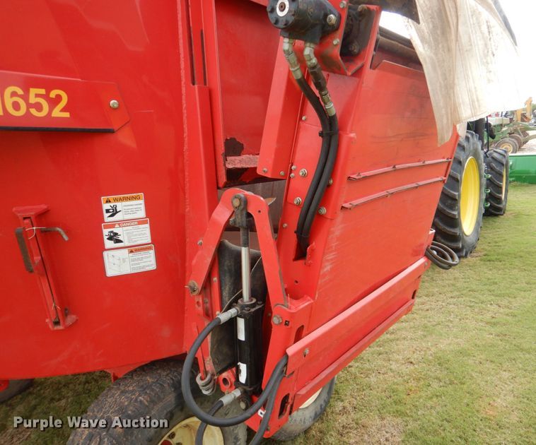 image for item KQ9646 New Direction 1652  feed mixer