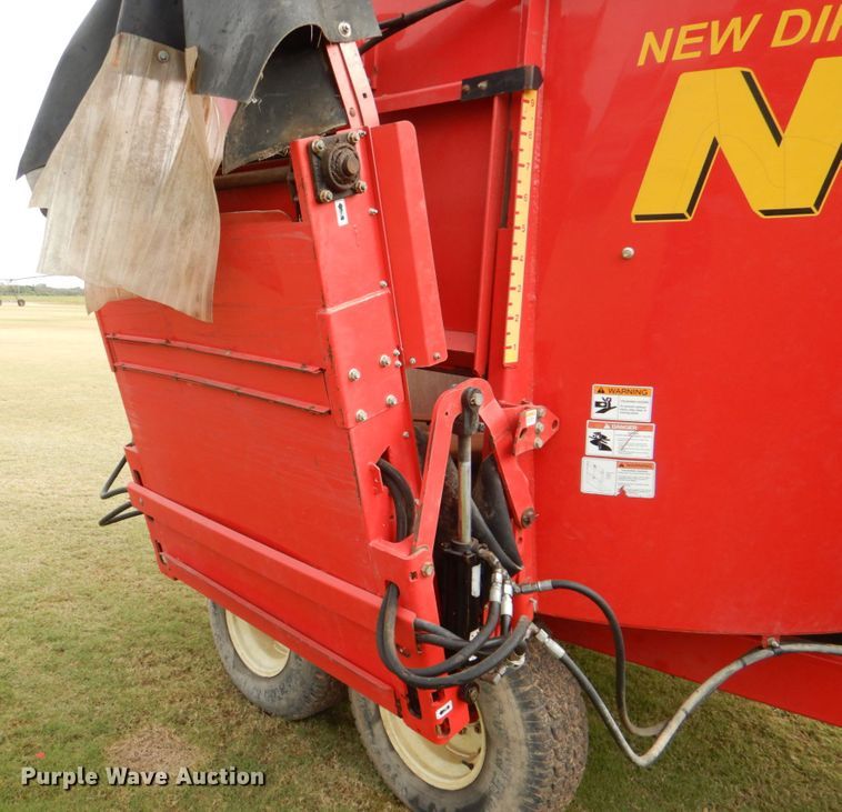 image for item KQ9646 New Direction 1652  feed mixer