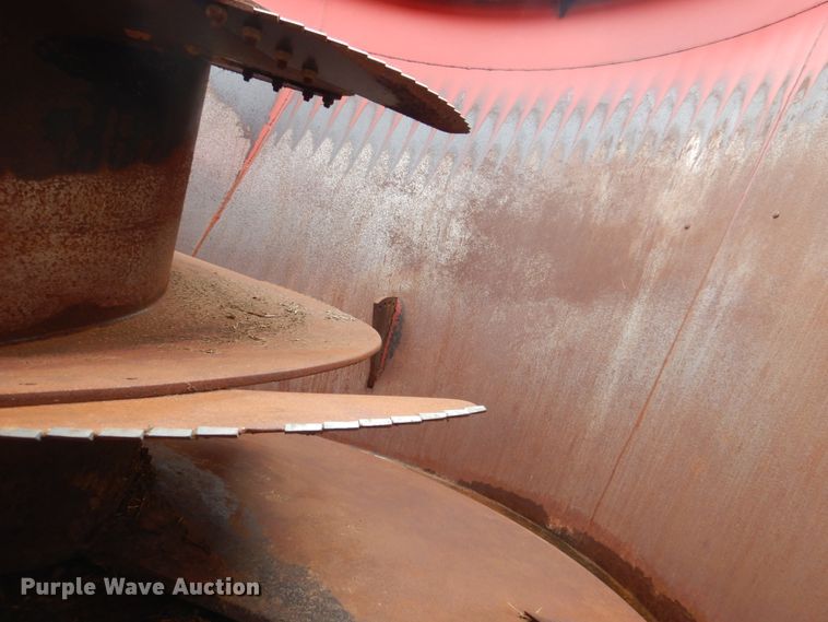 image for item KQ9646 New Direction 1652  feed mixer