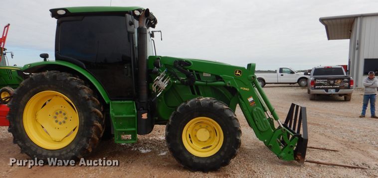image for item KQ9647 2015 John Deere 6125R  MFWD tractor