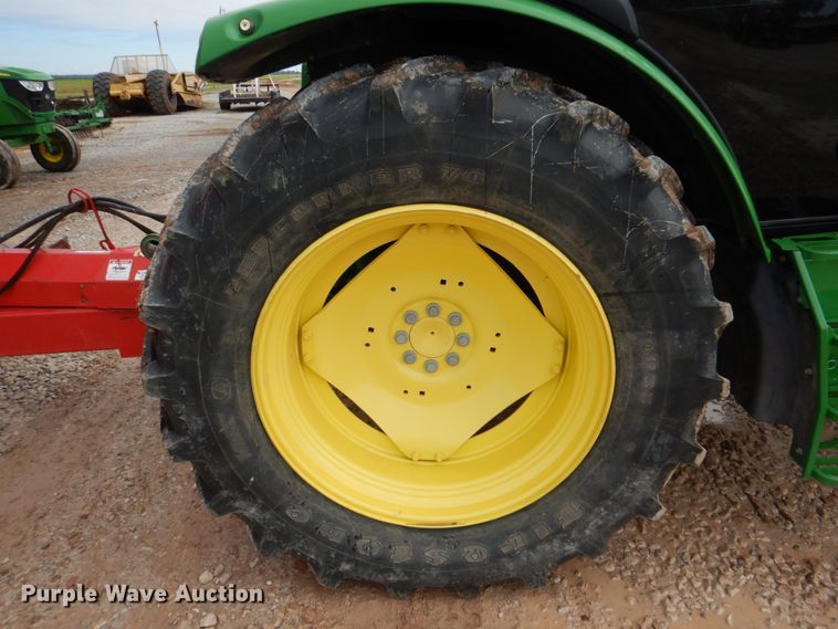 image for item KQ9647 2015 John Deere 6125R  MFWD tractor