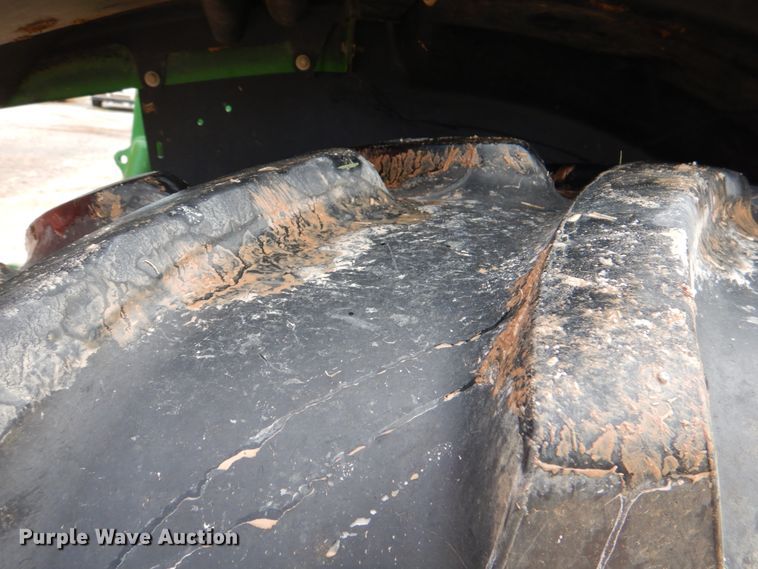 image for item KQ9647 2015 John Deere 6125R  MFWD tractor