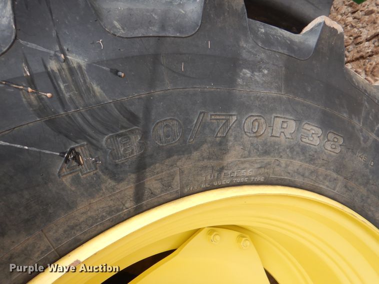 image for item KQ9647 2015 John Deere 6125R  MFWD tractor