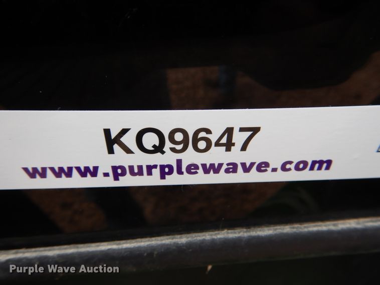 image for item KQ9647 2015 John Deere 6125R  MFWD tractor