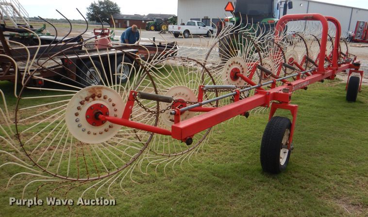 image for item KQ9648 Enoagricola Rossi RT79  hay rake