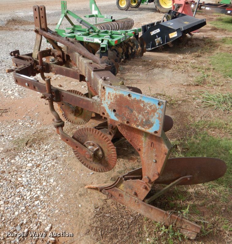 image for item KQ9656 Three bottom plow