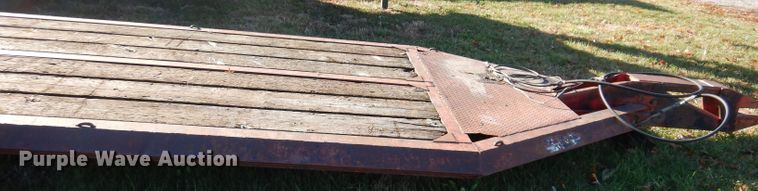 image for item KY9566 Muv-All 416E  implement trailer