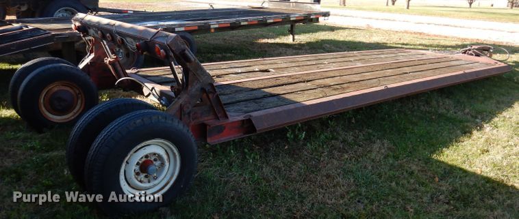 image for item KY9566 Muv-All 416E  implement trailer