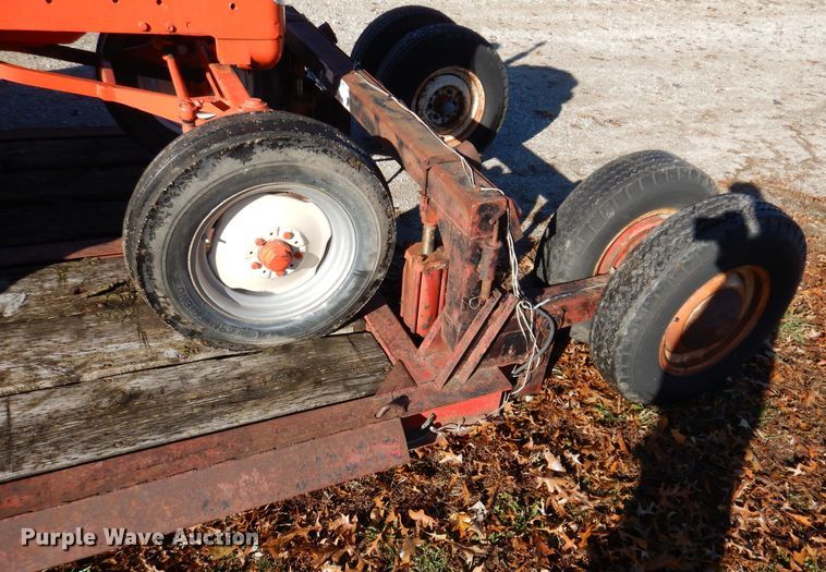 image for item KY9566 Muv-All 416E  implement trailer