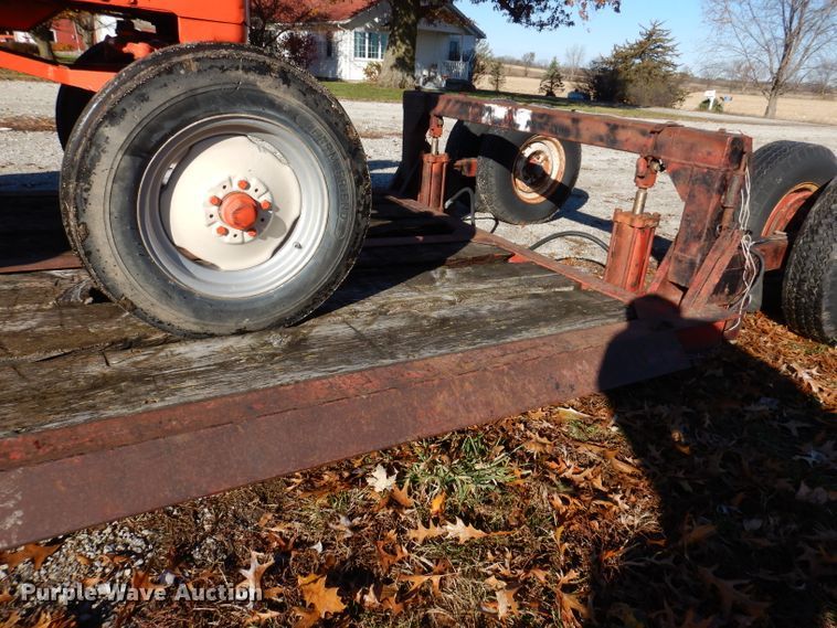 image for item KY9566 Muv-All 416E  implement trailer