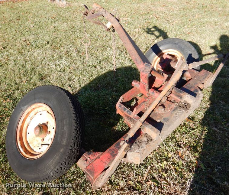 image for item KY9566 Muv-All 416E  implement trailer