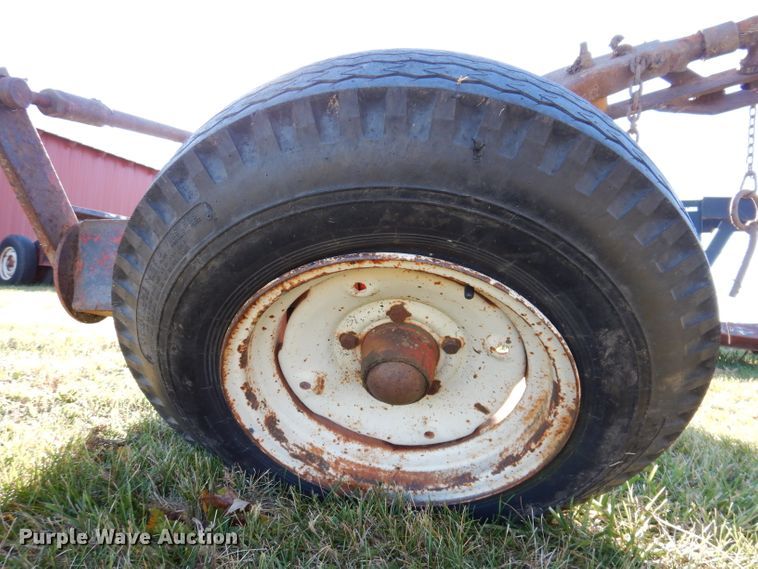 image for item KY9566 Muv-All 416E  implement trailer