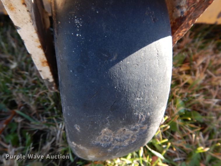 image for item KY9567 Arts-Way A372  finish mower